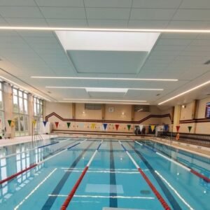 Imagen de piscina pública deportiva