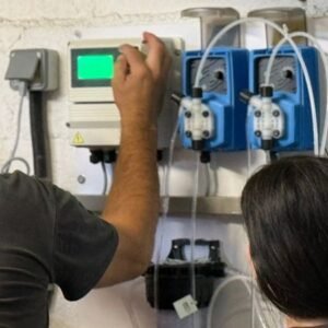 Imagen de instalación de panel de control de Legionella
